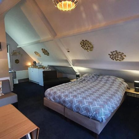 Logeren Op Dijk43 Hotel Broek op Langedijk Kültér fotó