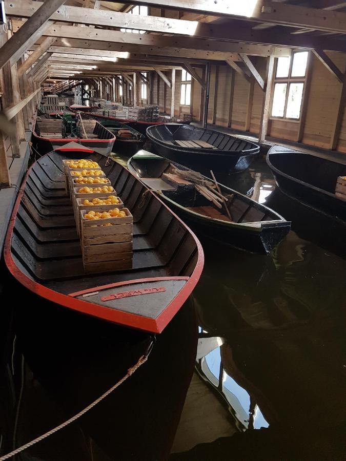 Logeren Op Dijk43 Hotel Broek op Langedijk Kültér fotó
