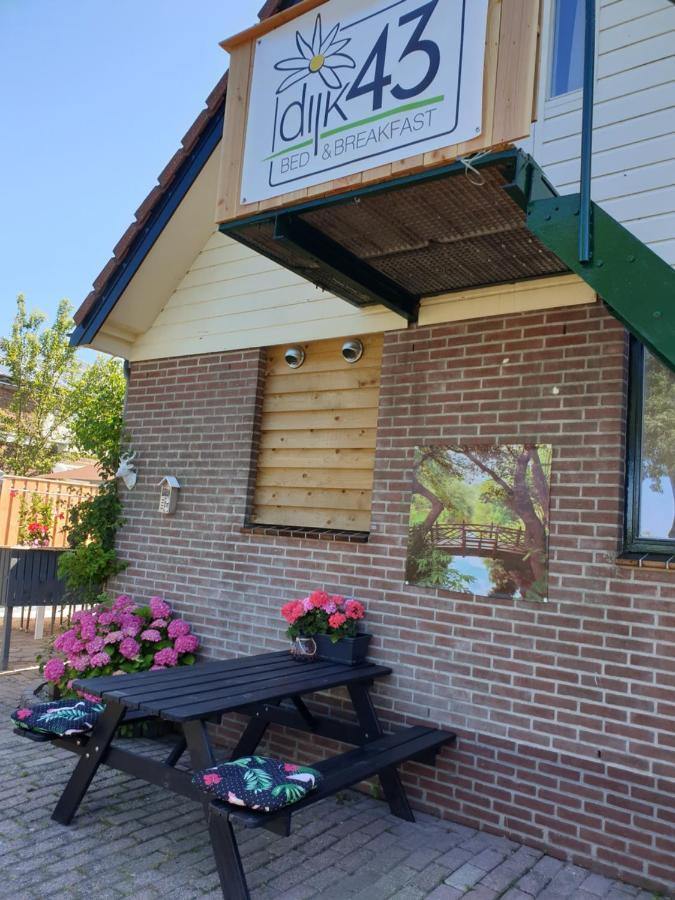 Logeren Op Dijk43 Hotel Broek op Langedijk Kültér fotó