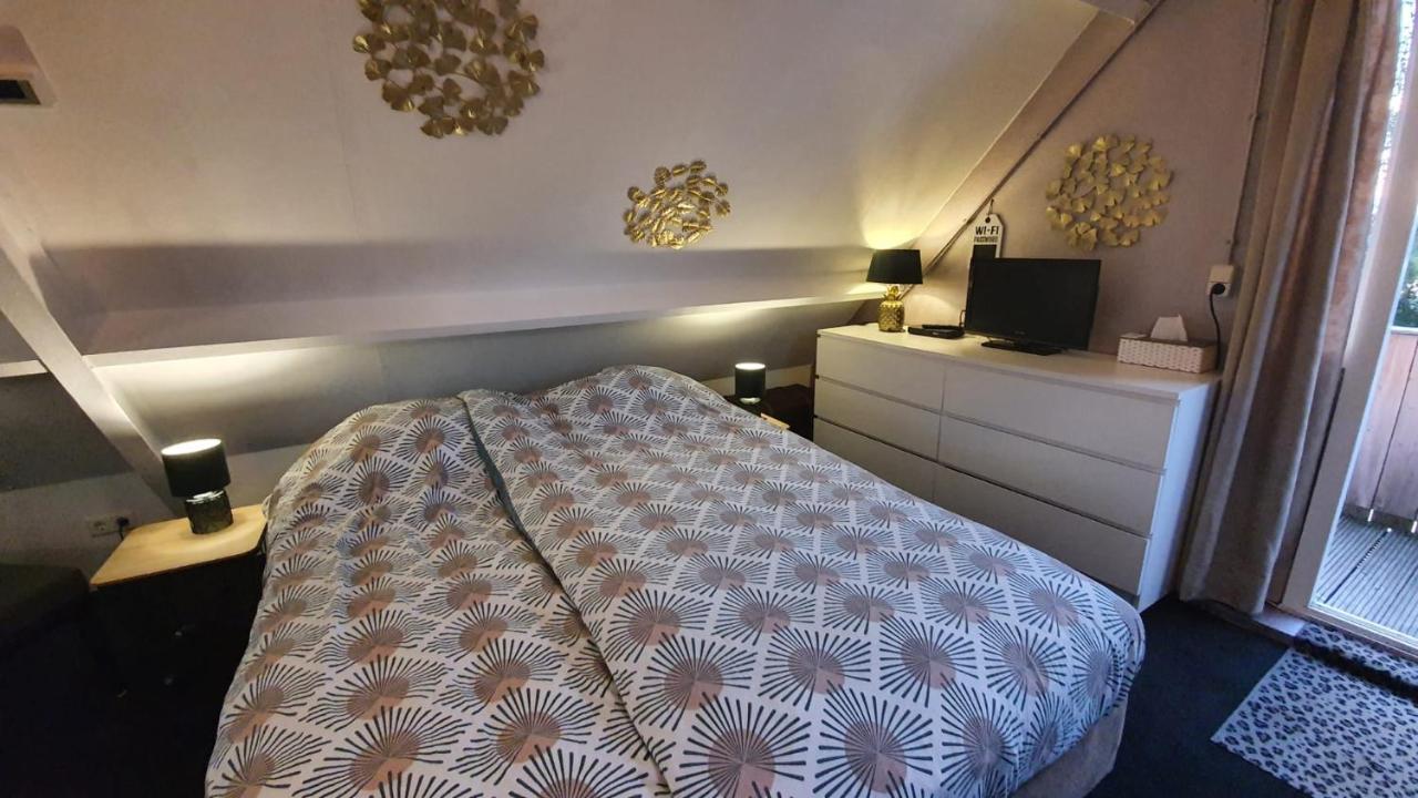 Logeren Op Dijk43 Hotel Broek op Langedijk Kültér fotó